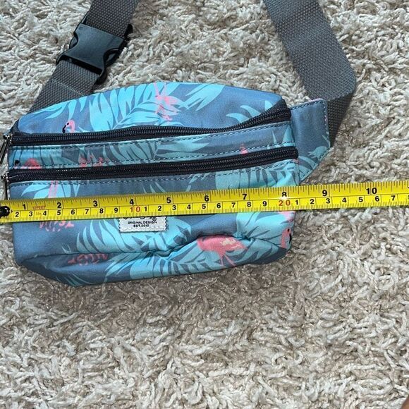 HotStyle 521s Small Fanny Pack Waist Bag for Women - Picture 12 of 13